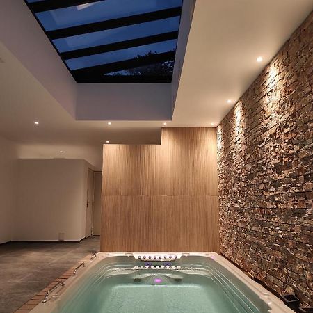 Appart hôtel&Spa La Villa du Port Vannes Extérieur photo